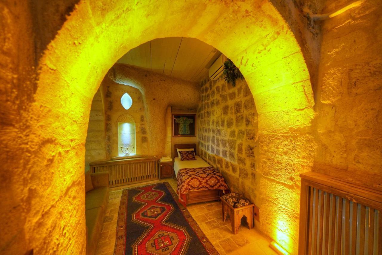 Takaev Cave House Hotel 2*